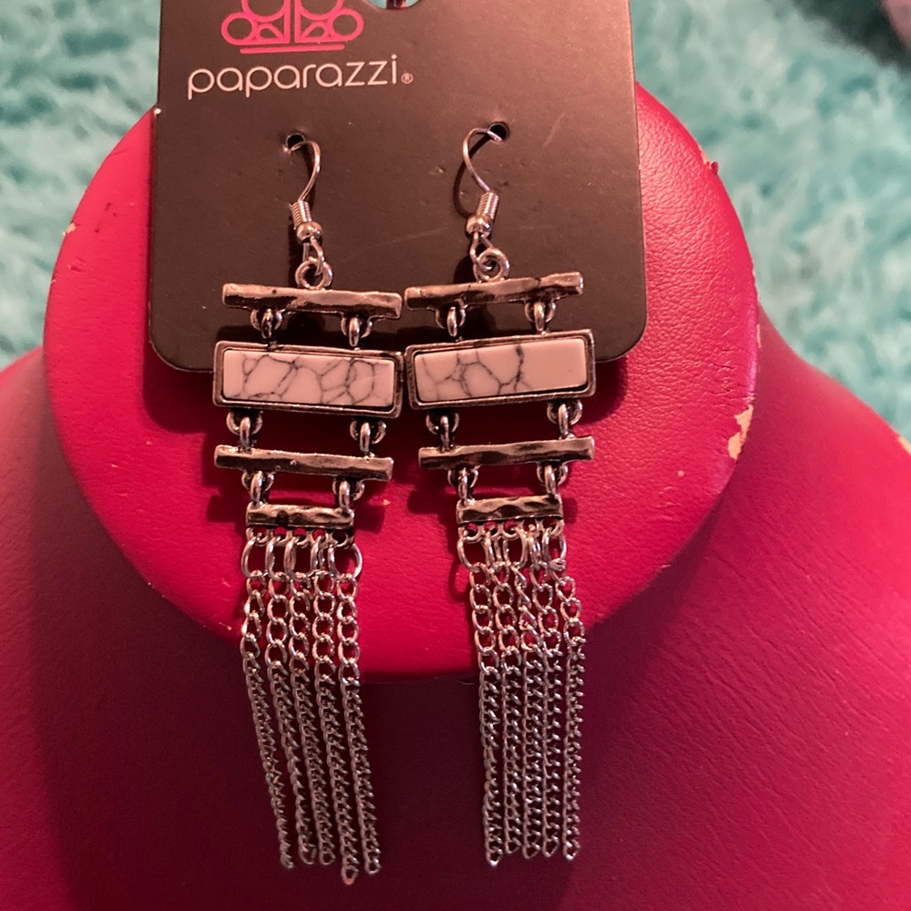 Paparazzi Silver Earrings with White Marbled Accent